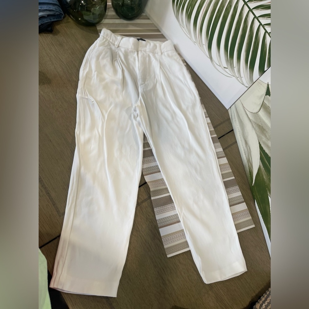 Isabel morant pant
